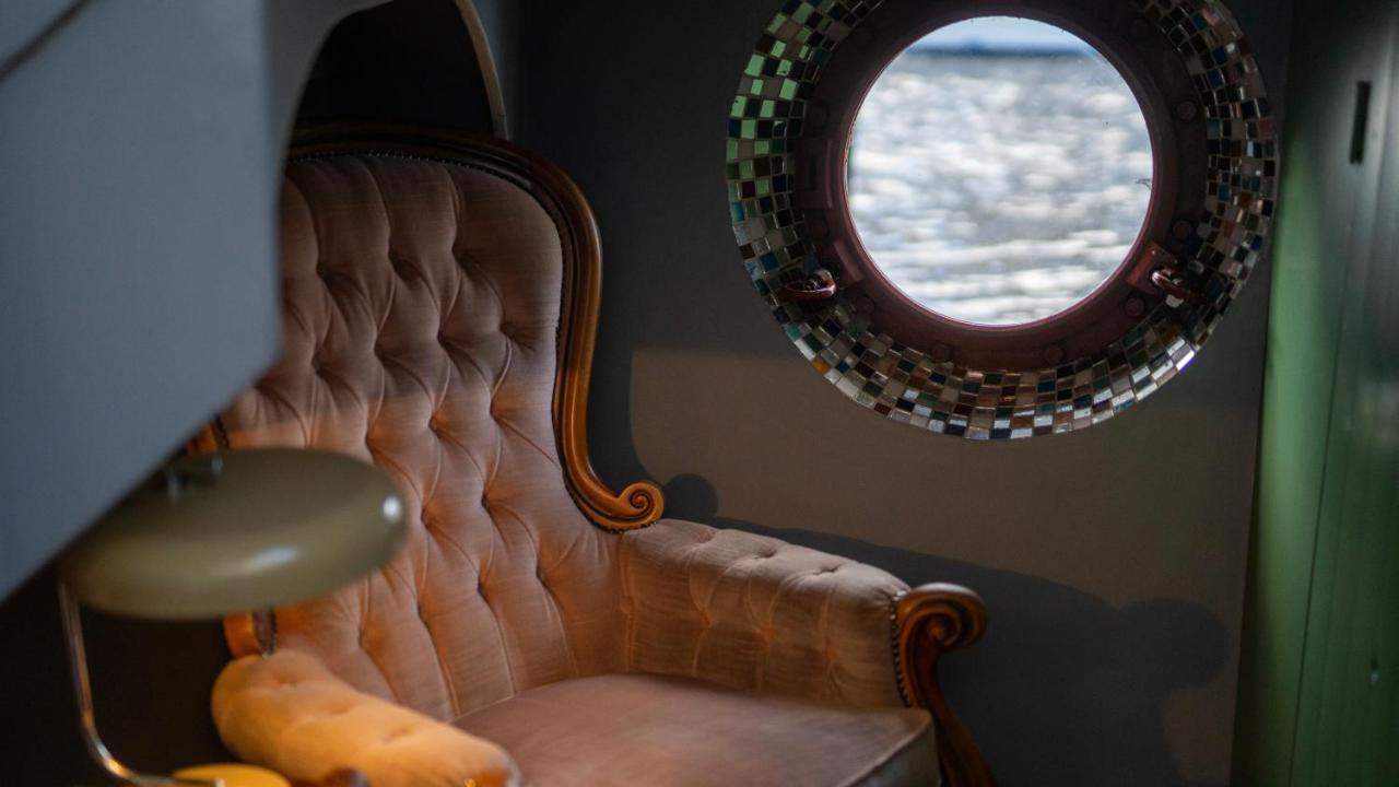 Amsterdam Center - Houseboat B&B By Captain Ricard Extérieur photo