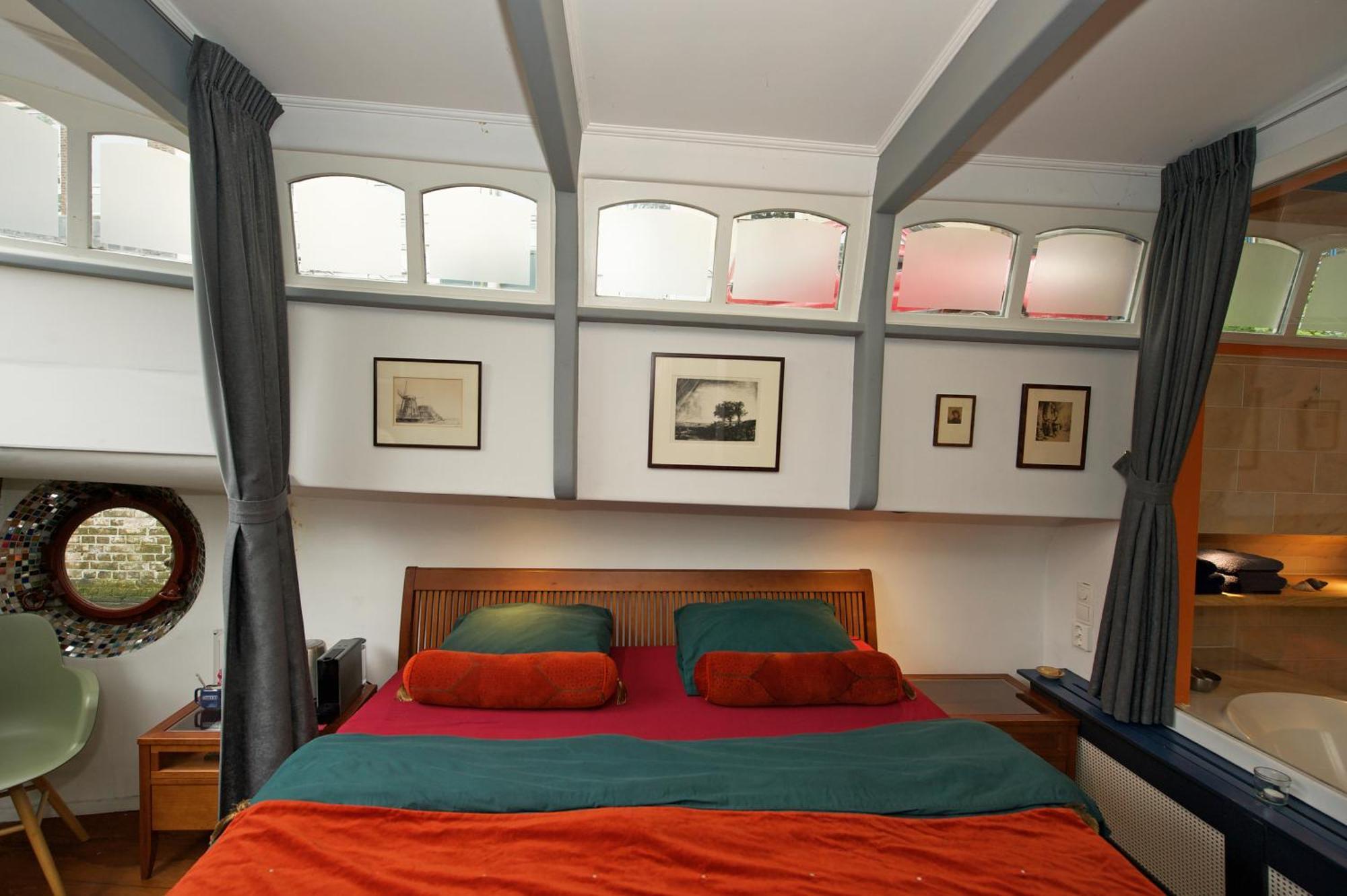 Amsterdam Center - Houseboat B&B By Captain Ricard Extérieur photo